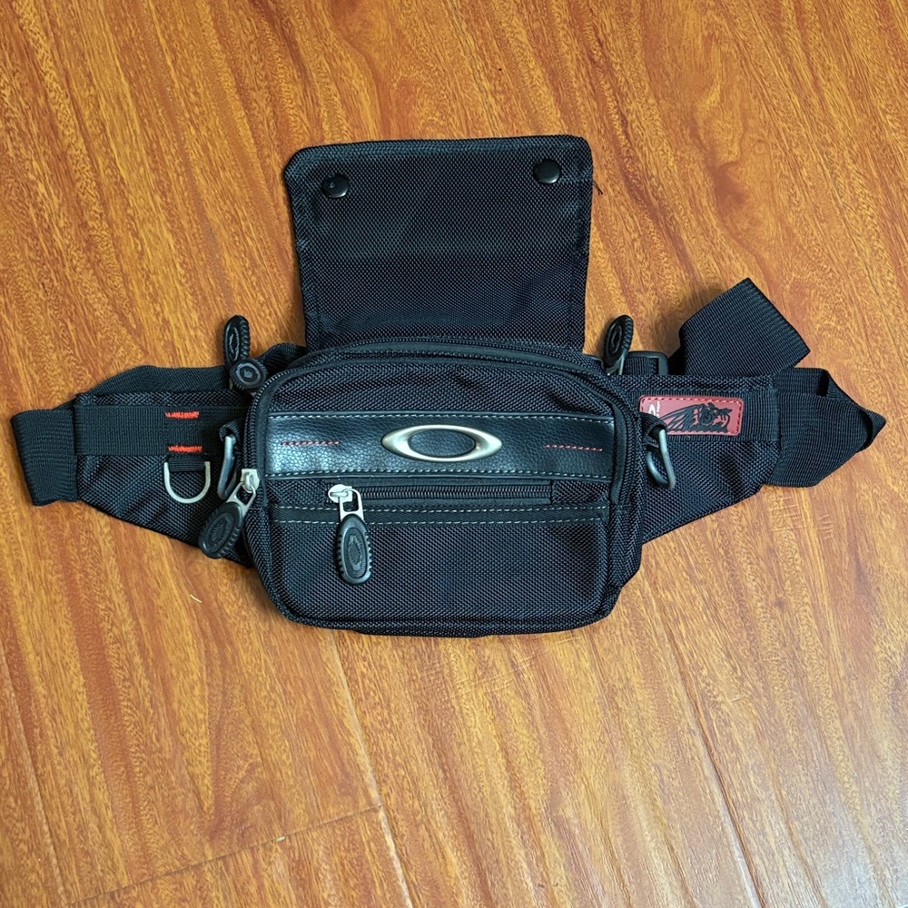 Vintage Factory Pilot Oakley Black Men's Belt Bag bum bag crossbody bag